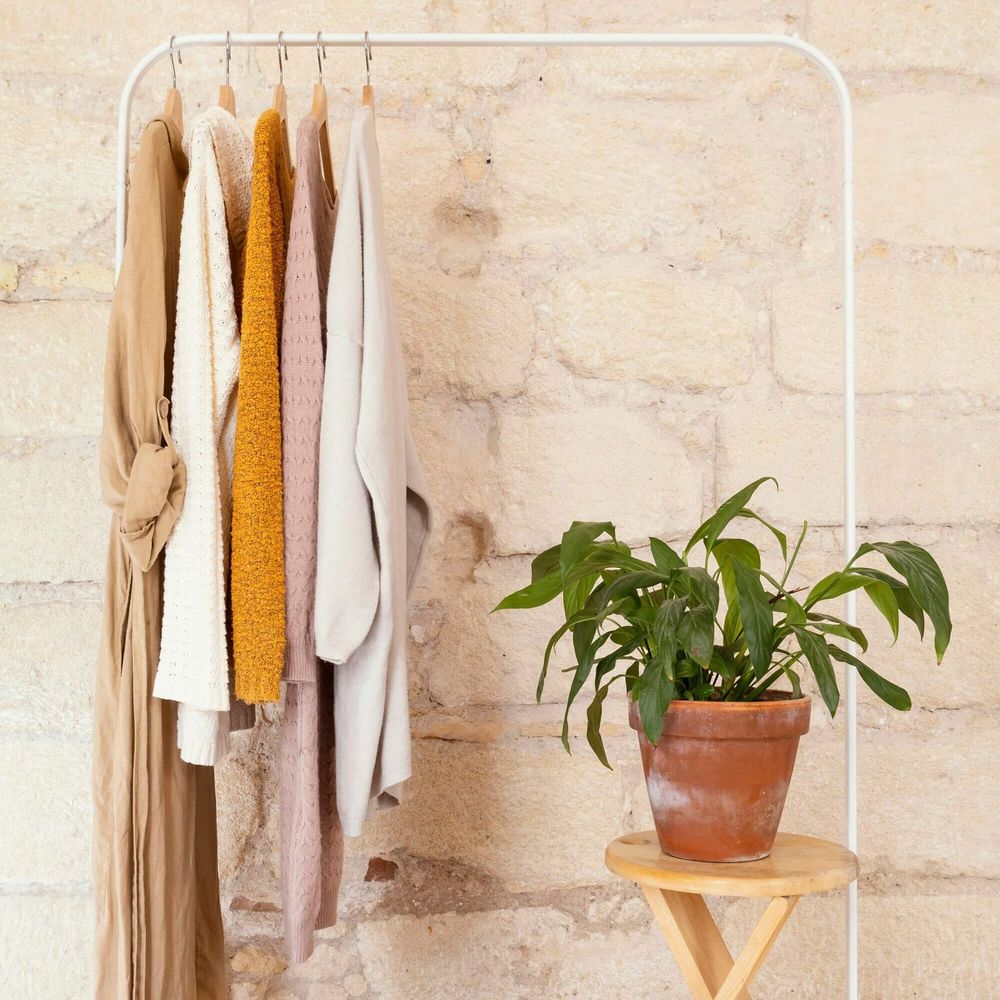 Hg0057 drvena vješalica 20 kom. slika 4