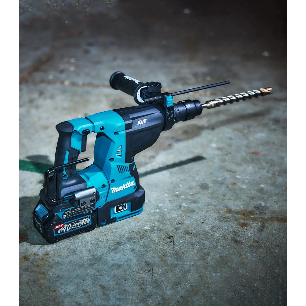 XGT MAKITA 40V - Akumulatorska bušilica-čekić 40V, 28mm HR002GM201 slika 2