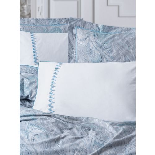 L'essential Maison Stilla - Blue Blue
White Satin Double Quilt Cover Set slika 2