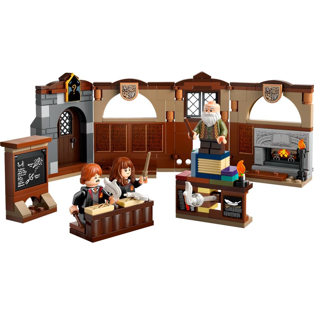 LEGO 76442 Dvorac Hogwarts™: Čas čarolija slika 2
