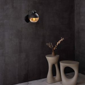 Anı - N-376 Crna Zidna Lampa