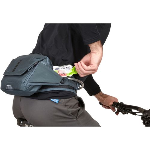 Thule Rail Hip Pack 4L hidratacijska biciklistička torbica oko struka sa spremnikom 1,5L slika 10