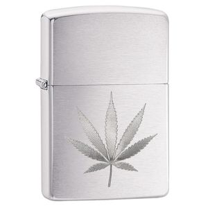 Zippo upaljač metalni na benzin 29587