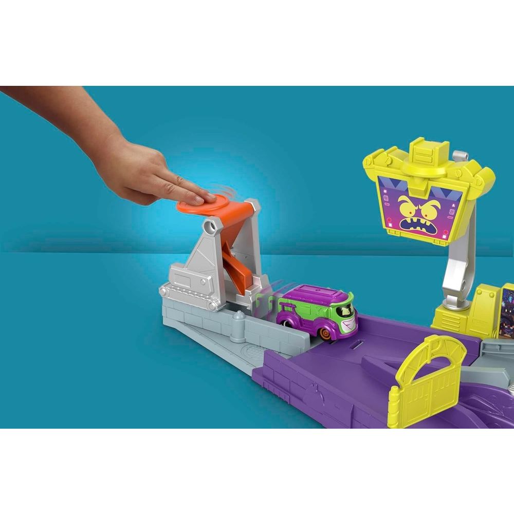 Fisher Price HNP07 Batwheels Legion of Zoom Launching HQ slika 2