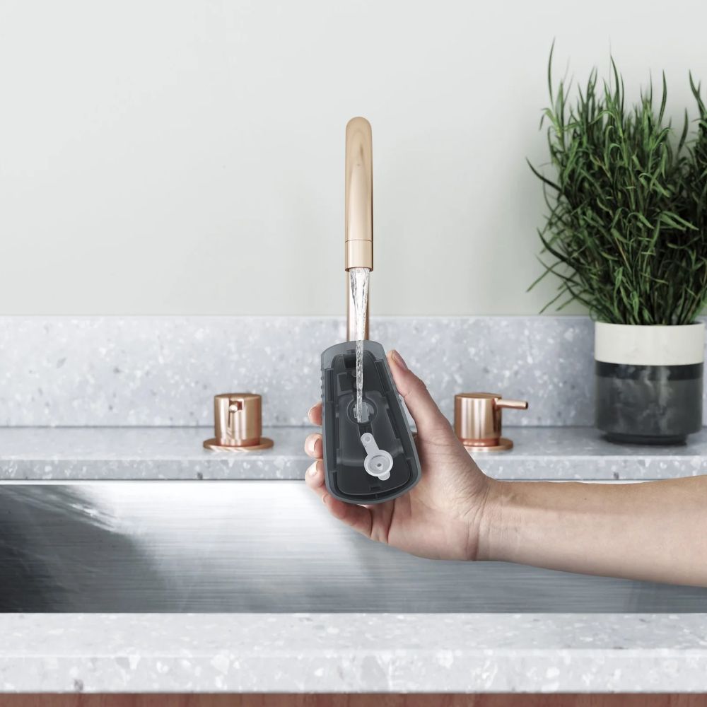 Electrolux Pegla za vertikalno peglanje E6HS1-2EG slika 4