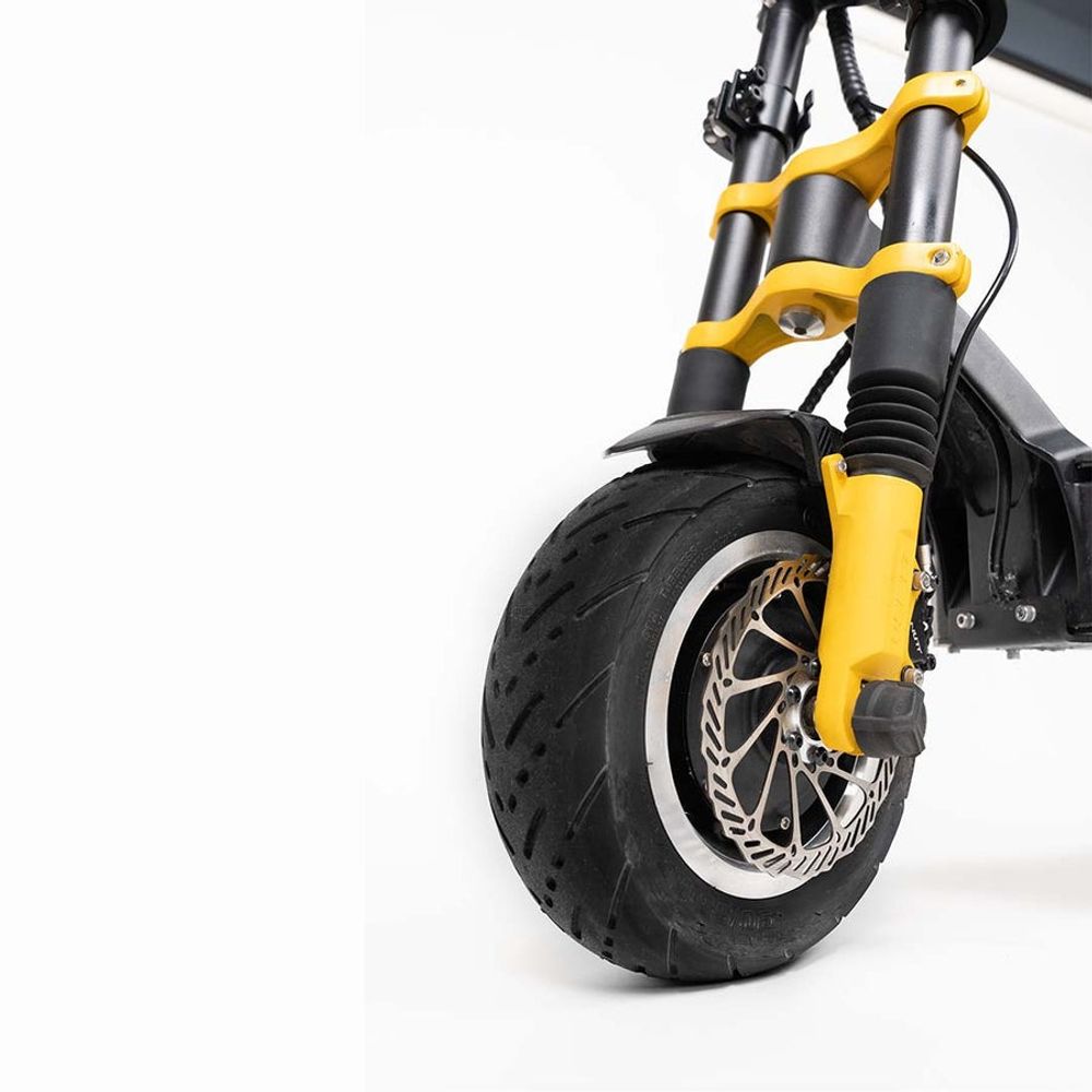 Električni romobil VSETT11+ Super72 72V32Ah, 2x2000W, 110km/h slika 3
