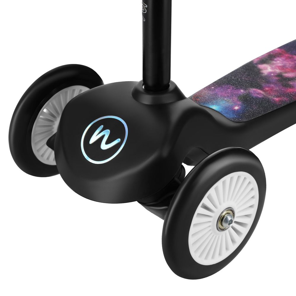 Nils Fun dječji romobil, svemirski dizajn slika 7