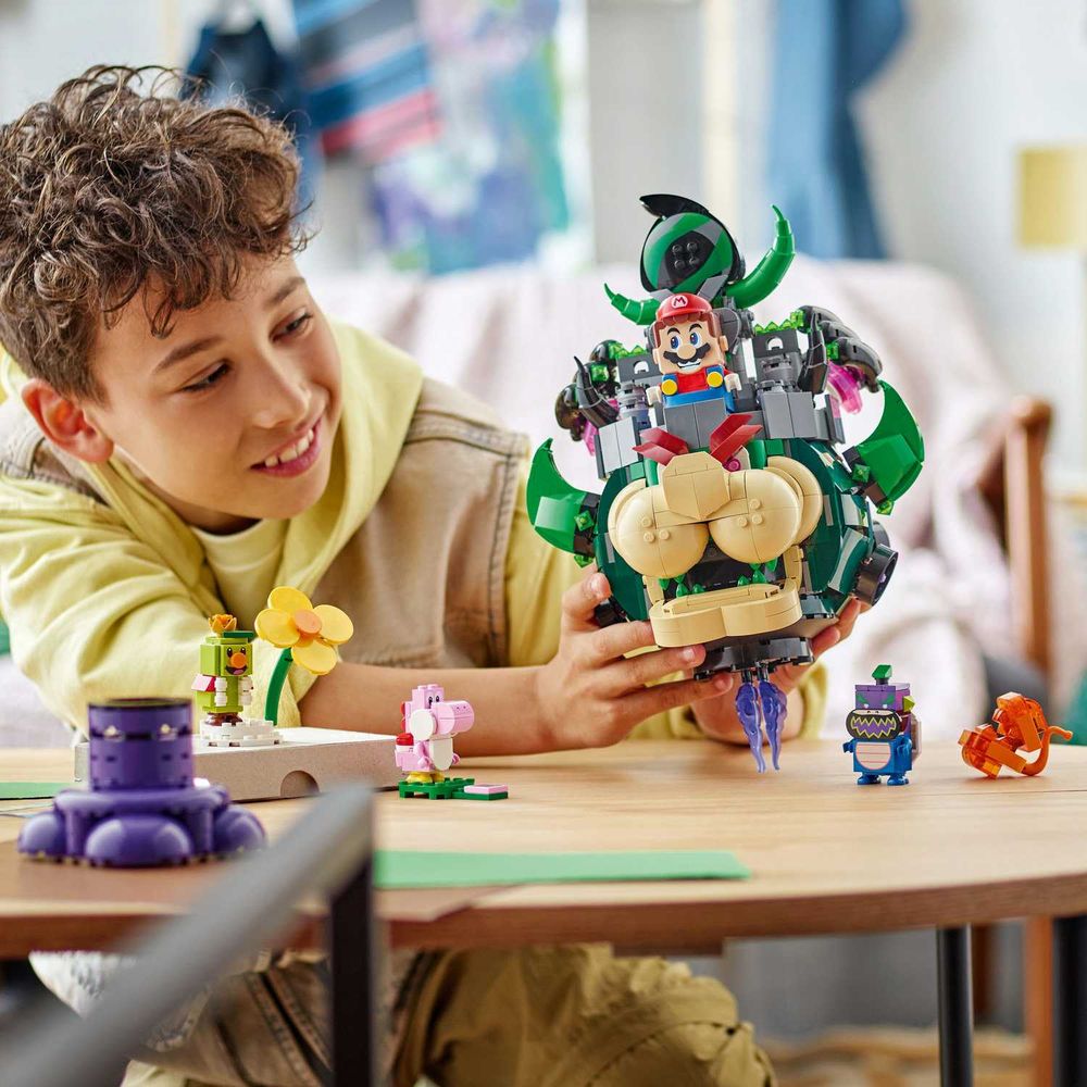 LEGO 72042 Prince Florian & Castle Bowser slika 8