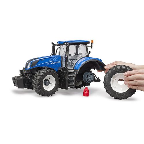 Bruder Traktor New Holland T7315 slika 5