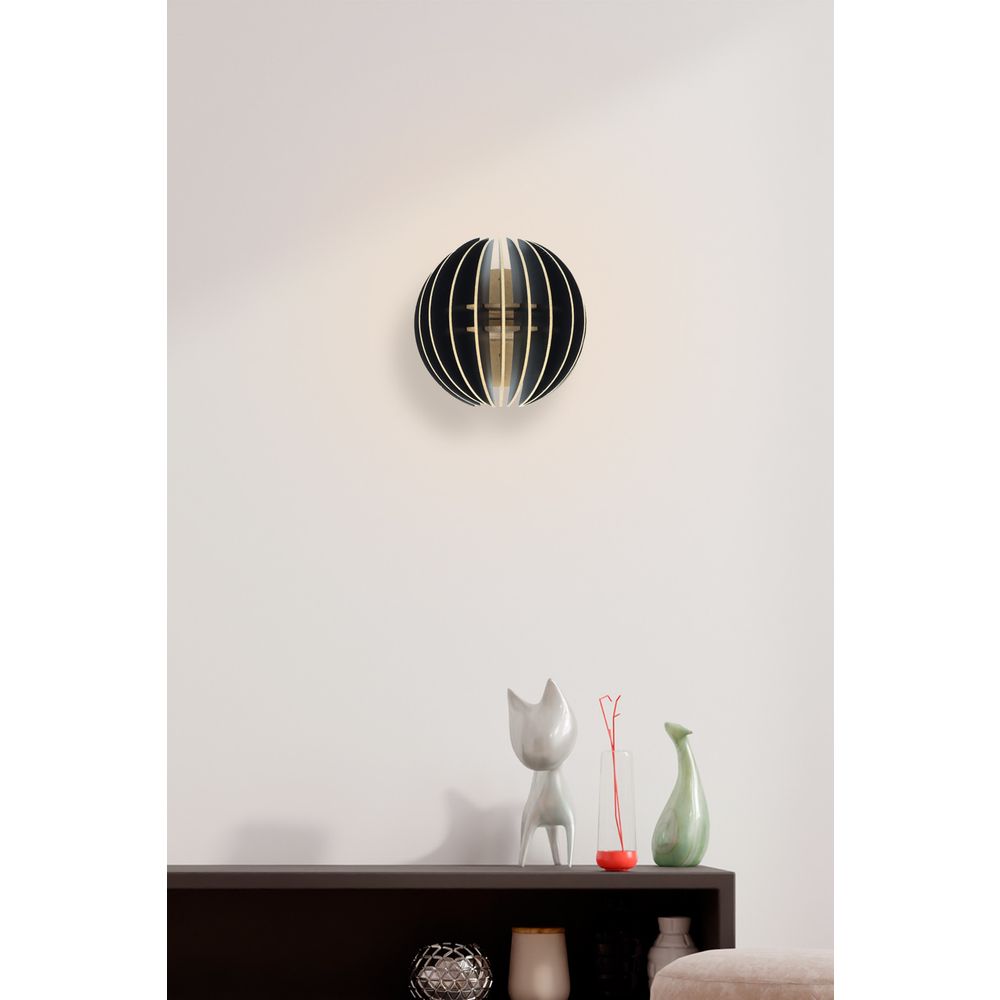 208-SS Crna Zidna Lampa slika 1