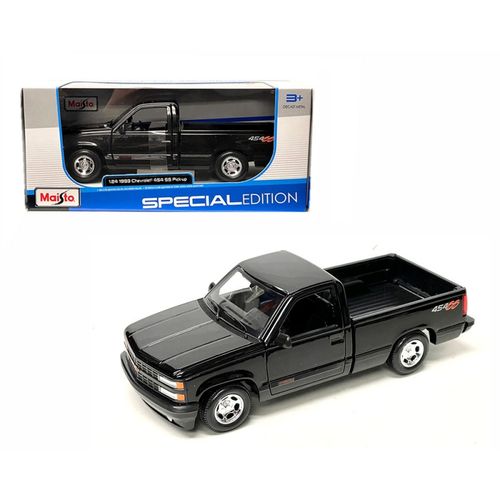 Maisto Metalni model autica 1:24 1993 Chevrolet 454 SS Pick-up 32901BK slika 1