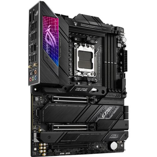 ASUS ROG STRIX X670E-E GAMING WIFI matična ploča slika 8