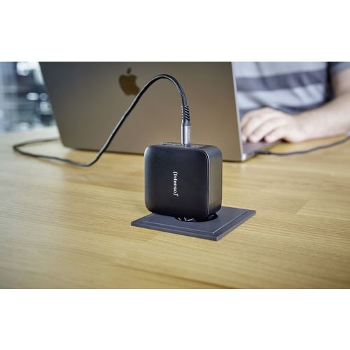 Intenso 140W GaN punjač s 3xUSB-C i 1xUSB-A priključcima te uključenim 2M 200W USB-C kabelom slika 6