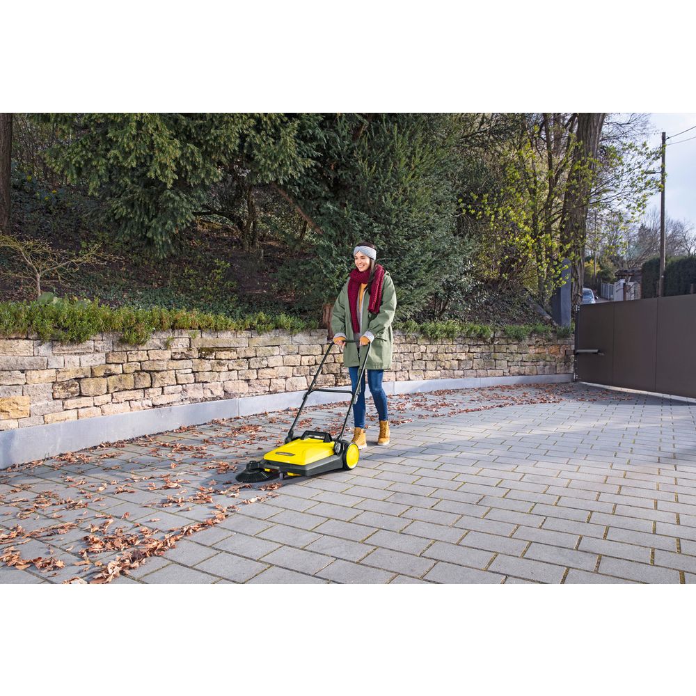 KARCHER Stroj za metenje S 4 1.766-320.0 slika 8