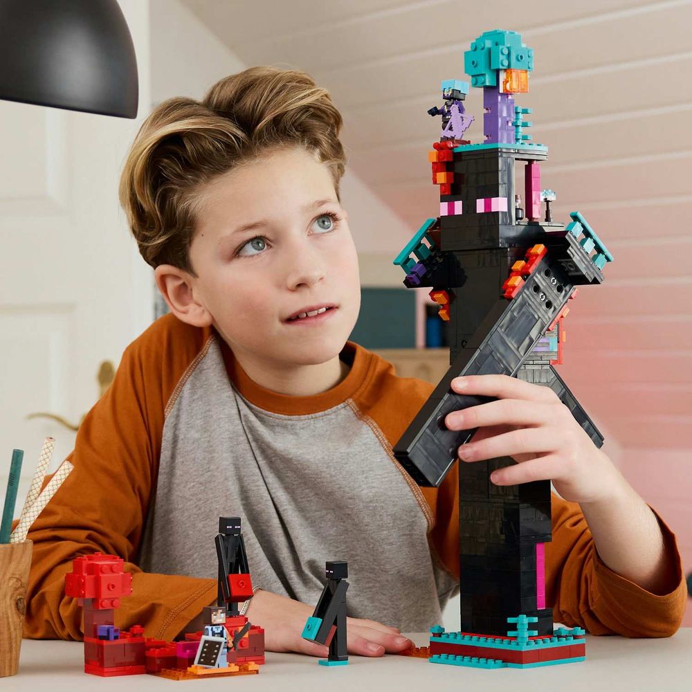 LEGO 21279 The Enderman Tower slika 8
