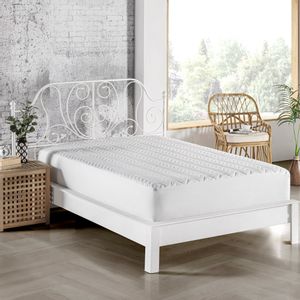 Quilted Fitted Alez (90 x 200) White Single Bed Protector