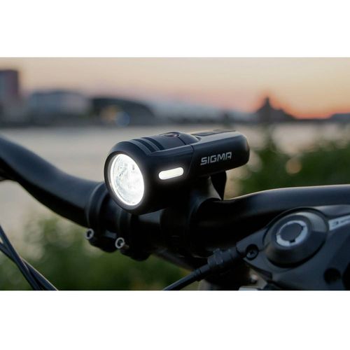 Sigma prednje svjetlo za bicikl AURA 45 LED pogon na punjivu bateriju  crna slika 4