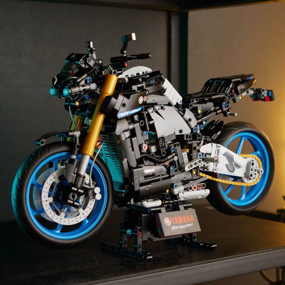 LEGO 42159 Yamaha MT 2022 slika 4