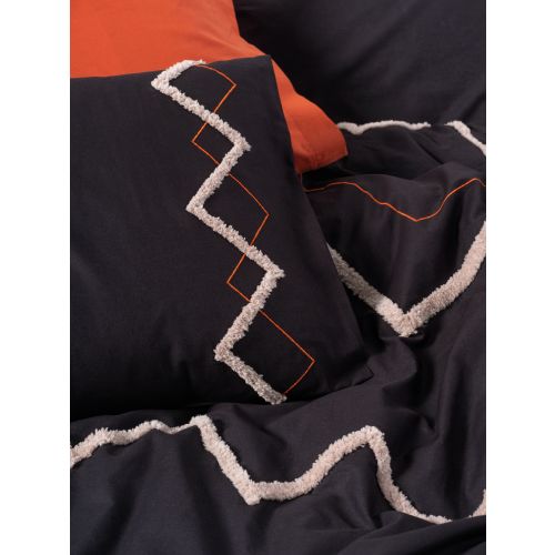 L'essential Maison Mirely - Tile Red Tile Red
Black Ranforce Double Quilt Cover Set slika 3