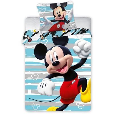 Posteljina za bebe Mickey 100x135+40x60cm - Plava boja 5907750586646 

Pamučna posteljina za bebe najvišeg kvaliteta obezbediće Vašim mališanima miran i udoban san, a mi smo se pobrinuli da sadrži motive omiljenih crtanih junaka. 

Ovaj set sa motivom kultnog i svima omiljenog Disney junaka Miki Mausa ulepšaće kutak za spavanje i opet nam dokazati onu staru izreku da je detinjstvo najlepše doba. 

Set sadrži jorgansku navlaku dimenzija 100x135cm i jastučnicu dimenzija 40x60cm, a materijal je 100% pamuk visokog kvaliteta, što posteljinu čini idealnom za nežnu i osetljivu bebeću kožu.   Materijal: 100% Pamuk
