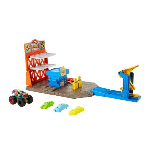 Hot Wheels Monster Truck Eksplozija Set slika 1