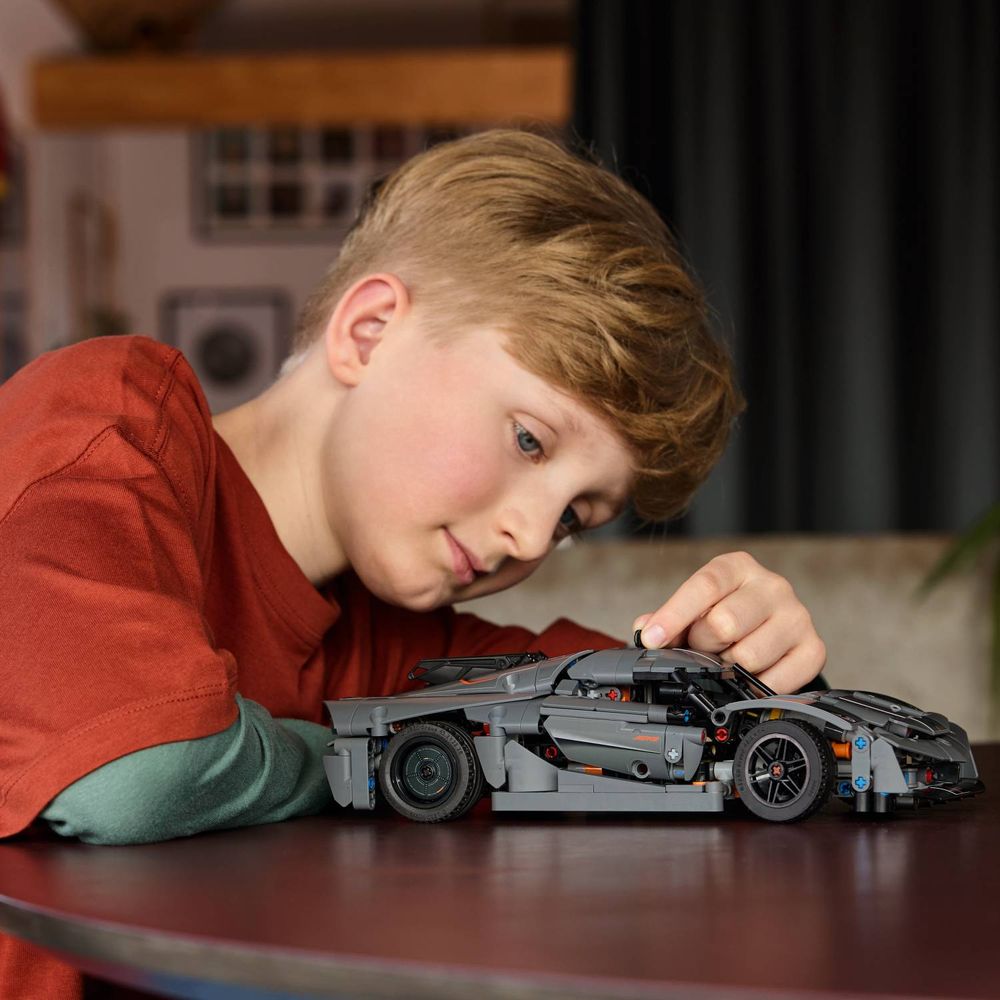 LEGO 42173 Koenigsegg Jesko Gray Hypercar slika 10