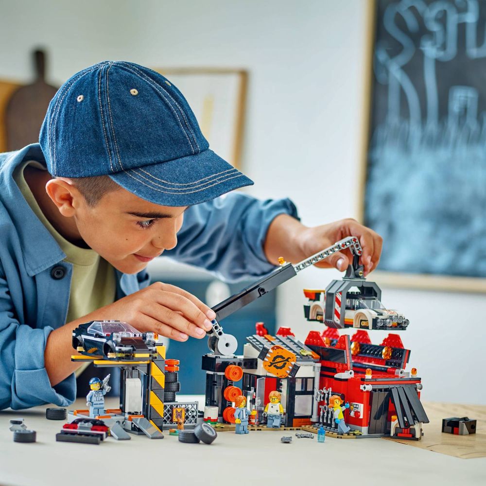 LEGO 60472 Odlagalište automobila slika 9