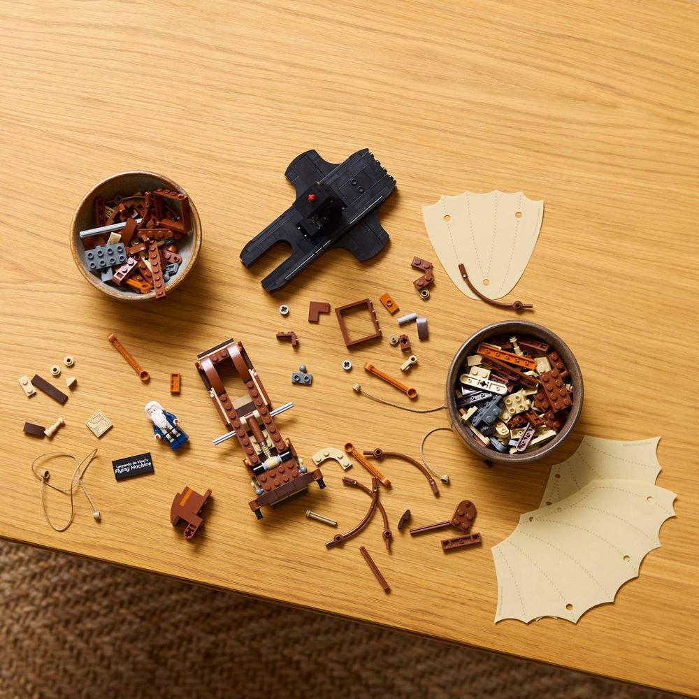 LEGO 10363 Leteći stroj Leonarda da Vincija slika 10