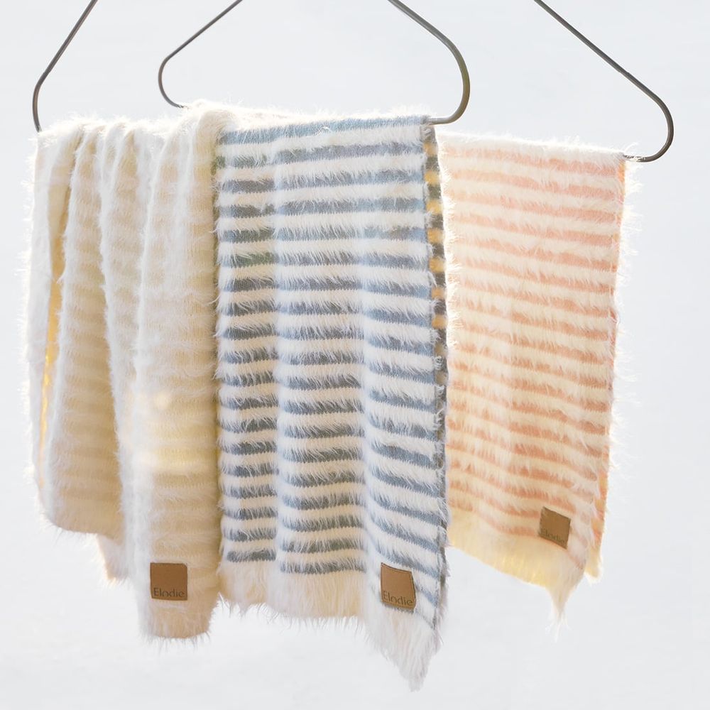 Elodie Plišana pletena dekica Furry Knit Blanket 100 × 75cm, Vanilla White slika 3