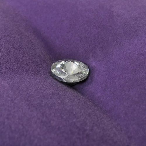 Ljubičasta klupa od baršunaste tkanine s kristalnim gumbima slika 6