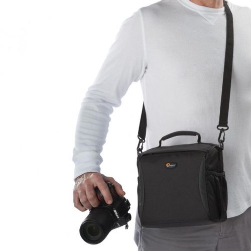 LowePro Format 160 crna torba slika 4