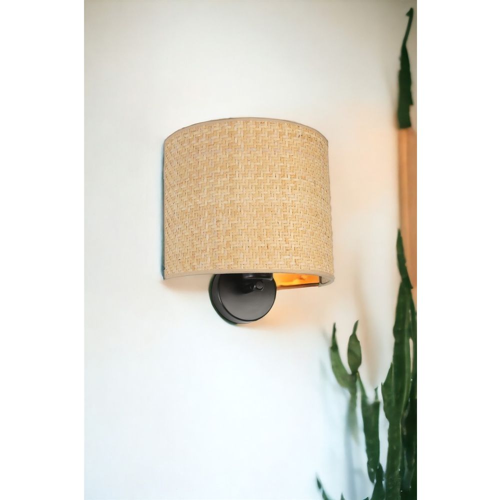 Zidna Lampa sa Rattan Abažurom u Bež Boji slika 2
