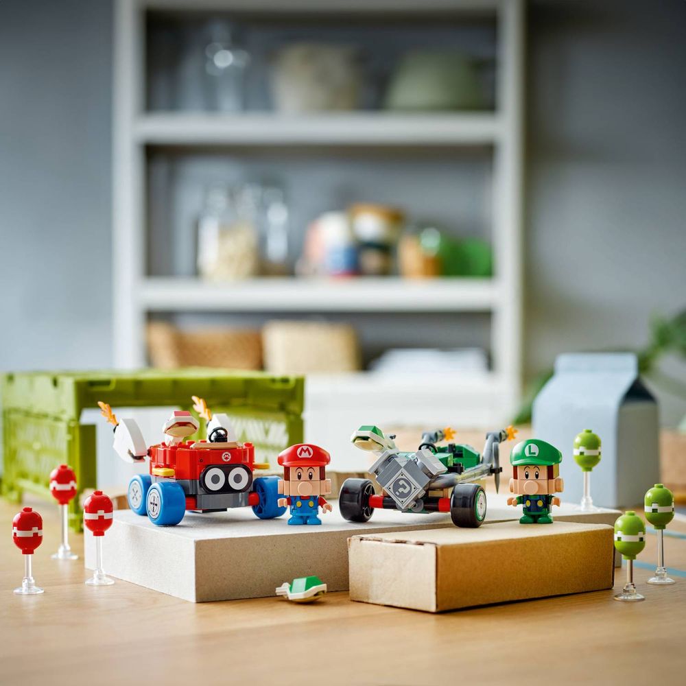 LEGO 72034 Mario Kart™ – Baby Mario i Baby Luigi u utrci slika 12