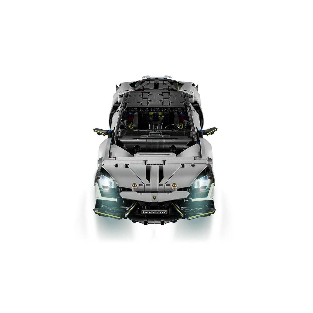 LEGO 42214 Lamborghini Revuelto slika 3