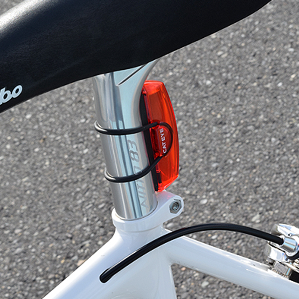 CATEYE Zadnje Baterijsko Svjetlo sa USB Punjenjem TL-LD700-R 50LM B slika 3