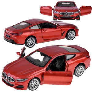 Metalni BMW M850i Coupe (1:35)