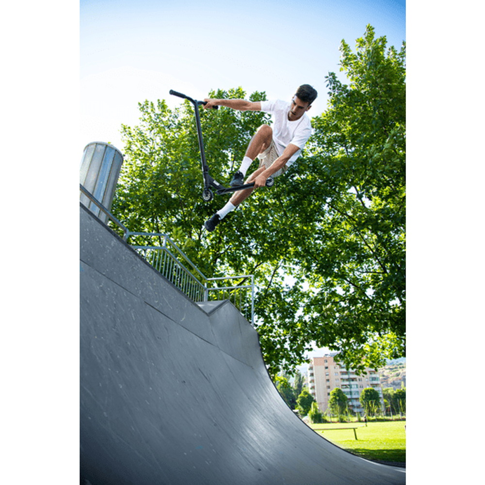 Micro Romobil Ramp Crni slika 5