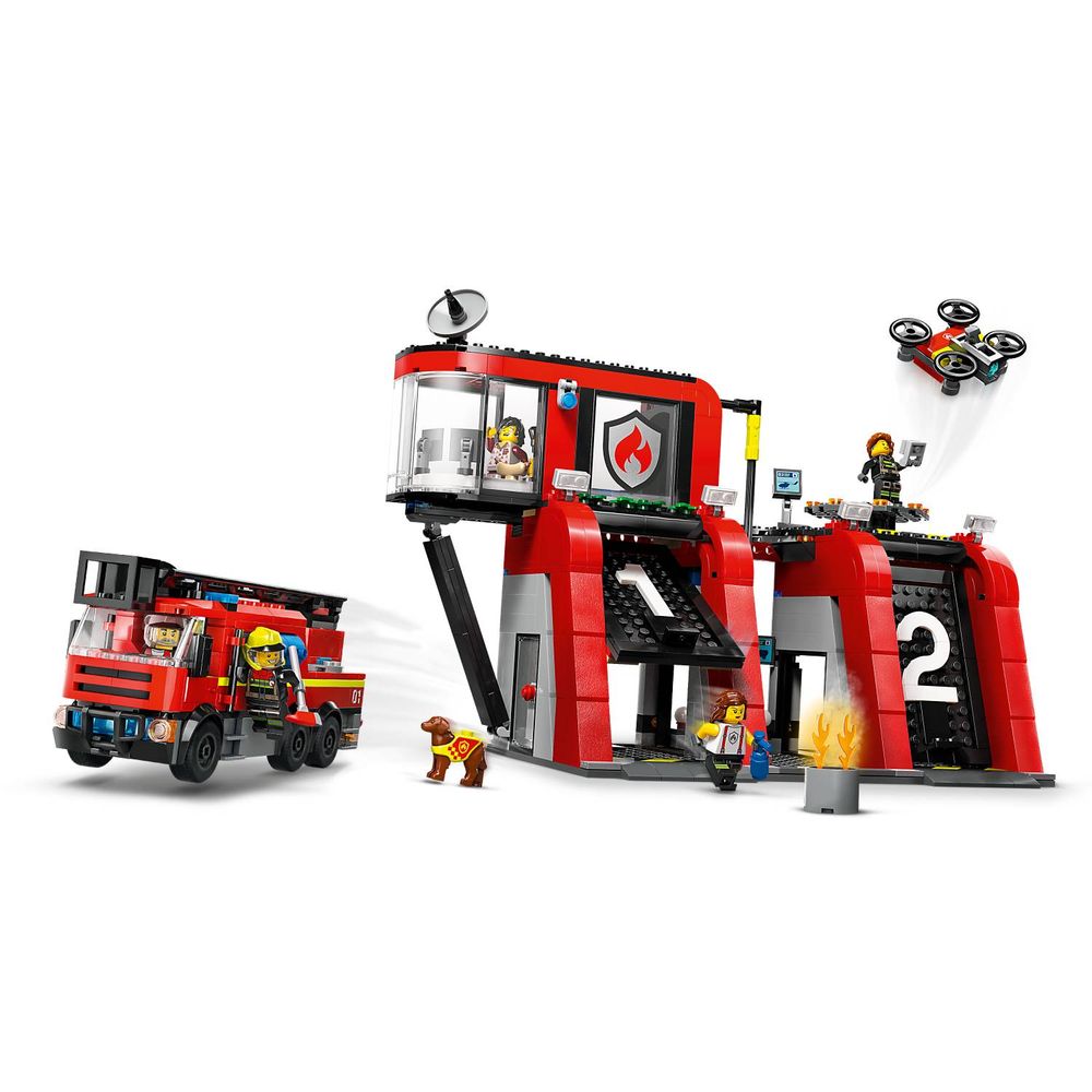 LEGO 60414 Vatrogasna stanica sa kamionom slika 8