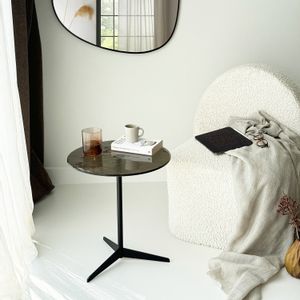 Solis 40 - Black, Bronze Black
Bronze Side Table