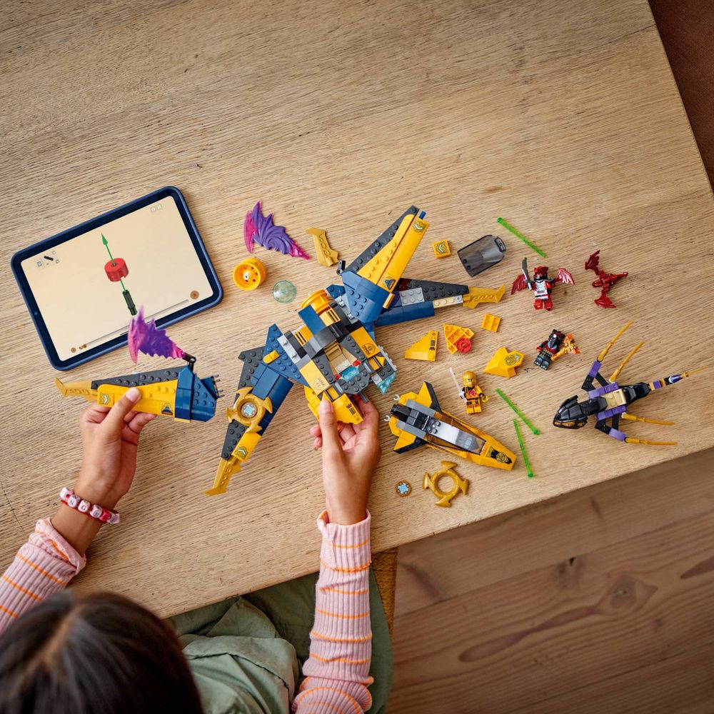 LEGO 71833 Rasov i Arinov olujni Super Jet slika 7