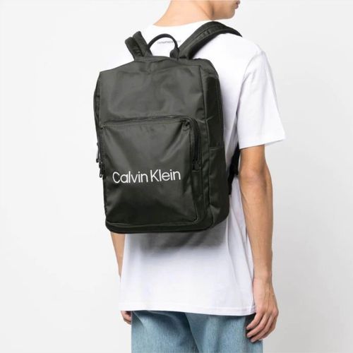 Dizajnerski ruksak — CALVIN KLEIN • Poklon u opisu slika 5