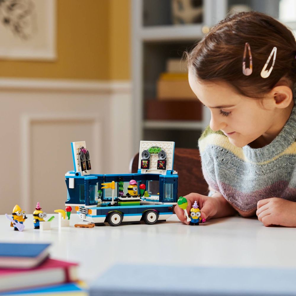 LEGO 75581 Party bus Miniona slika 10