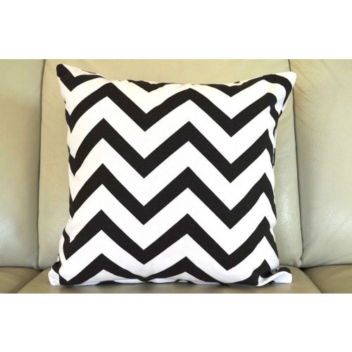 Jastučnica Zig zag black 40x40 2030-2 slika 1