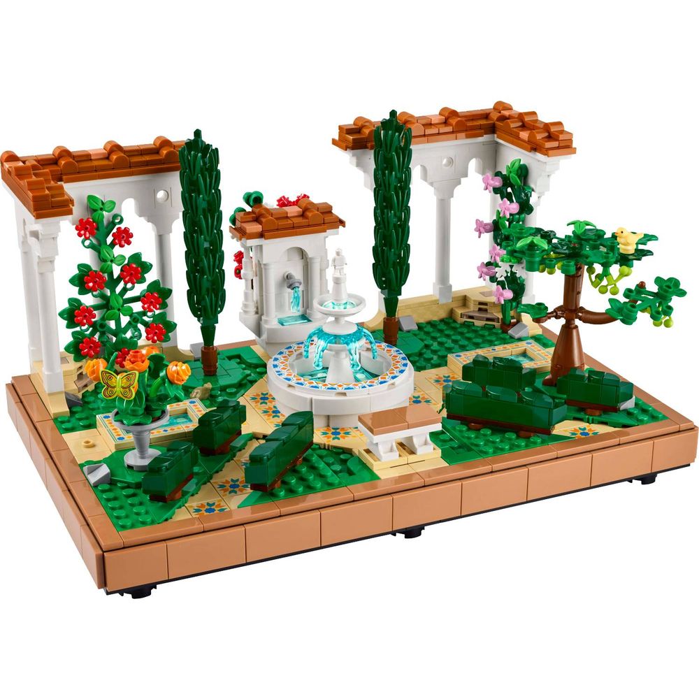 LEGO 10359 Vrt sa fontanom slika 2