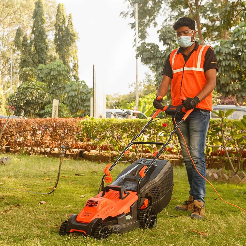 KOSILICA 1600 W 38 cm Black &amp; Decker BEMW471BH slika 3