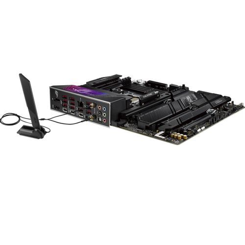 ASUS ROG STRIX X670E-E GAMING WIFI matična ploča slika 9