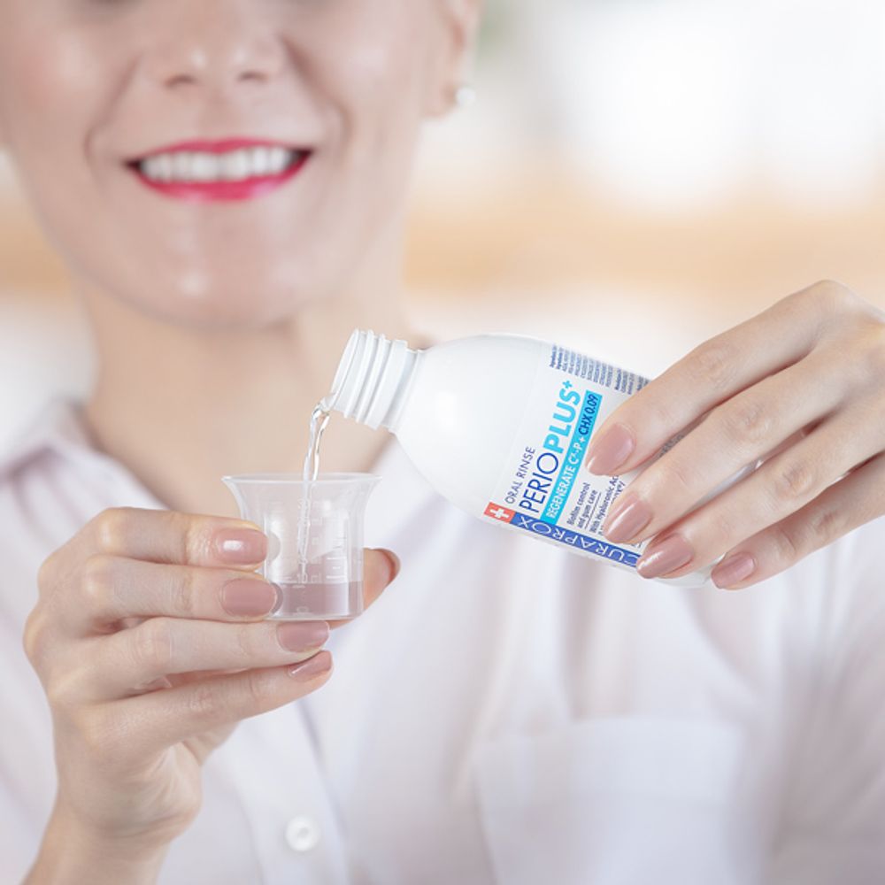 Curaprox Tečnost za ispiranje usta Perio Plus Regenerate 200ml slika 3