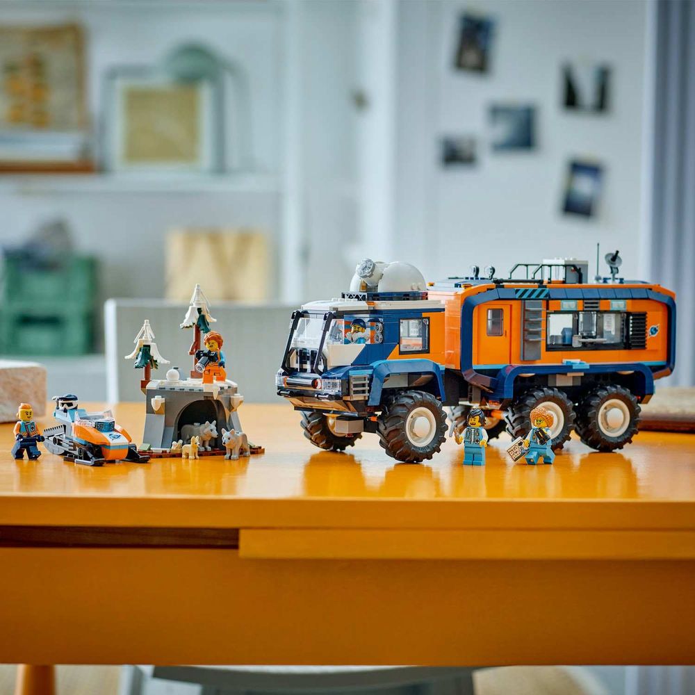 LEGO 60471 Arctic Truck slika 7