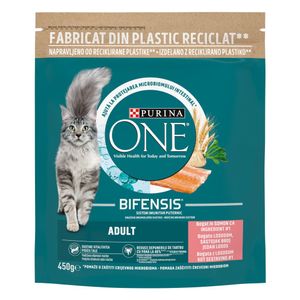 PURINA ONE® Hrana za mačke, bogata lososom, Adult 450g