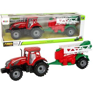 Crveni traktor s prskalicom